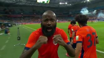 中超-海牛2-0津门虎终结联赛4连败 兰克尔-泽破门+染红阿代米失点