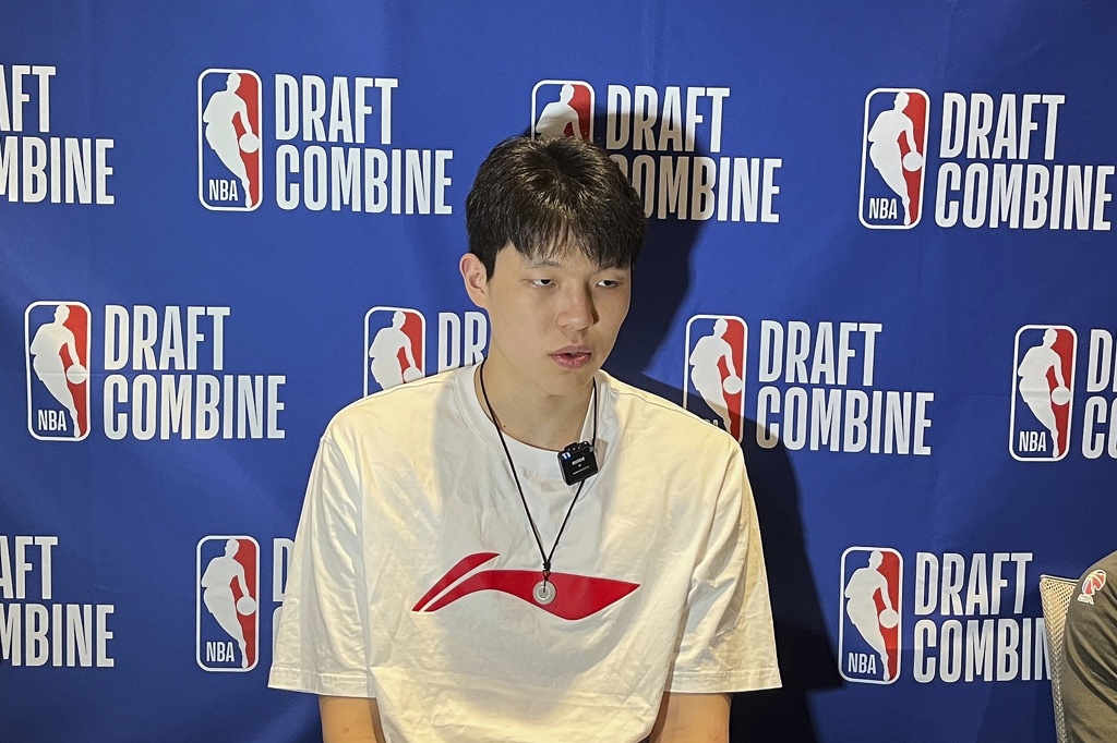麦穗丰:舆论对中国球员冲击NBA稍显苛刻 需要更多的“不自量力”