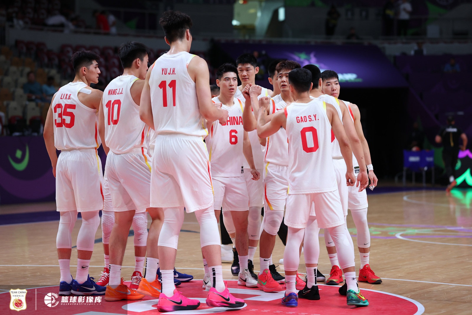 直通8强!中国男篮投射进步多点开花 本土教练也能带来全新面貌?